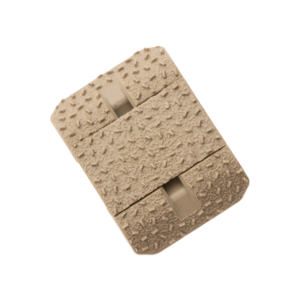 mag1365fde7956.jpg MAGPUL M-LOK RAIL COVER T2 HALF FDE