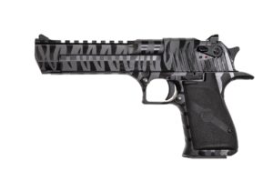 mrde44btsfa79.jpg MAGNUM RESEARCH DESERT EAG 44M BLK TIGER STRPE