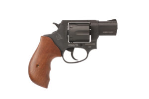 ta327bw3c82.jpg TAURUS 327 327FED BK/BK 2" WALNUT